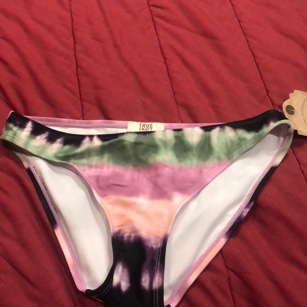 True Craft -Medium -Tie Die- Bikini Bottoms.  Black, Peach, Purple, Green